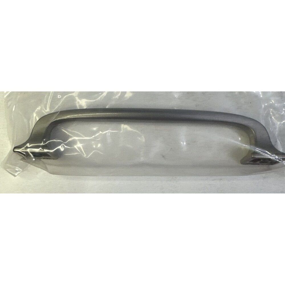 Lombardi drawer pull 4.5 lot of 5 with screws satin nickel